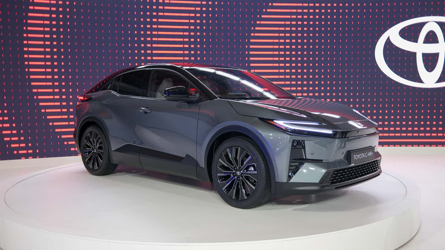 Toyota C-HR+ Ma Zagadkową Nazwę