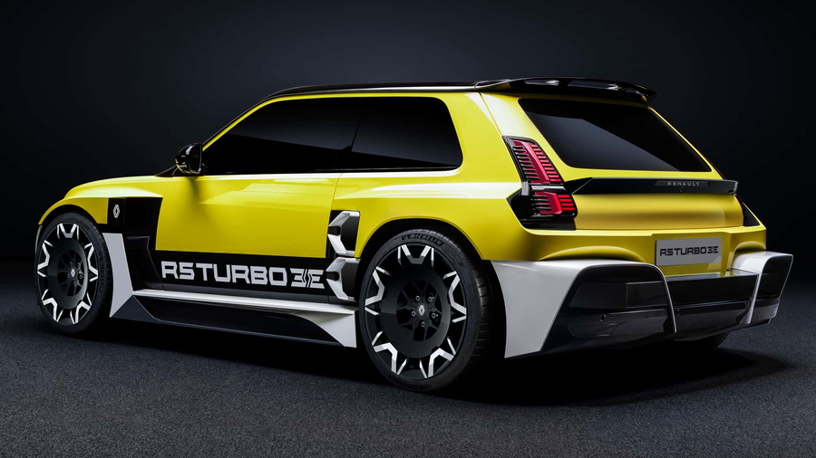 Renault 5 Turbo 3E - detale nadwozia z bocznym wlotem powietrza
