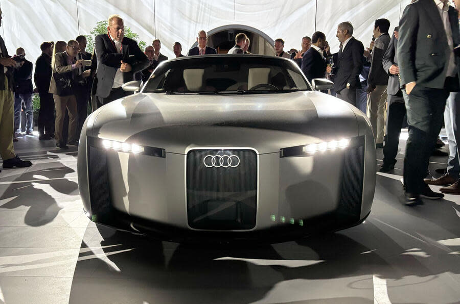 Nastepca Audi TT prototyp koncepcja niski dach muskularne nadwozie